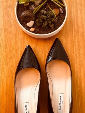 LK Bennett Black Patent Pointed Toe Pumps